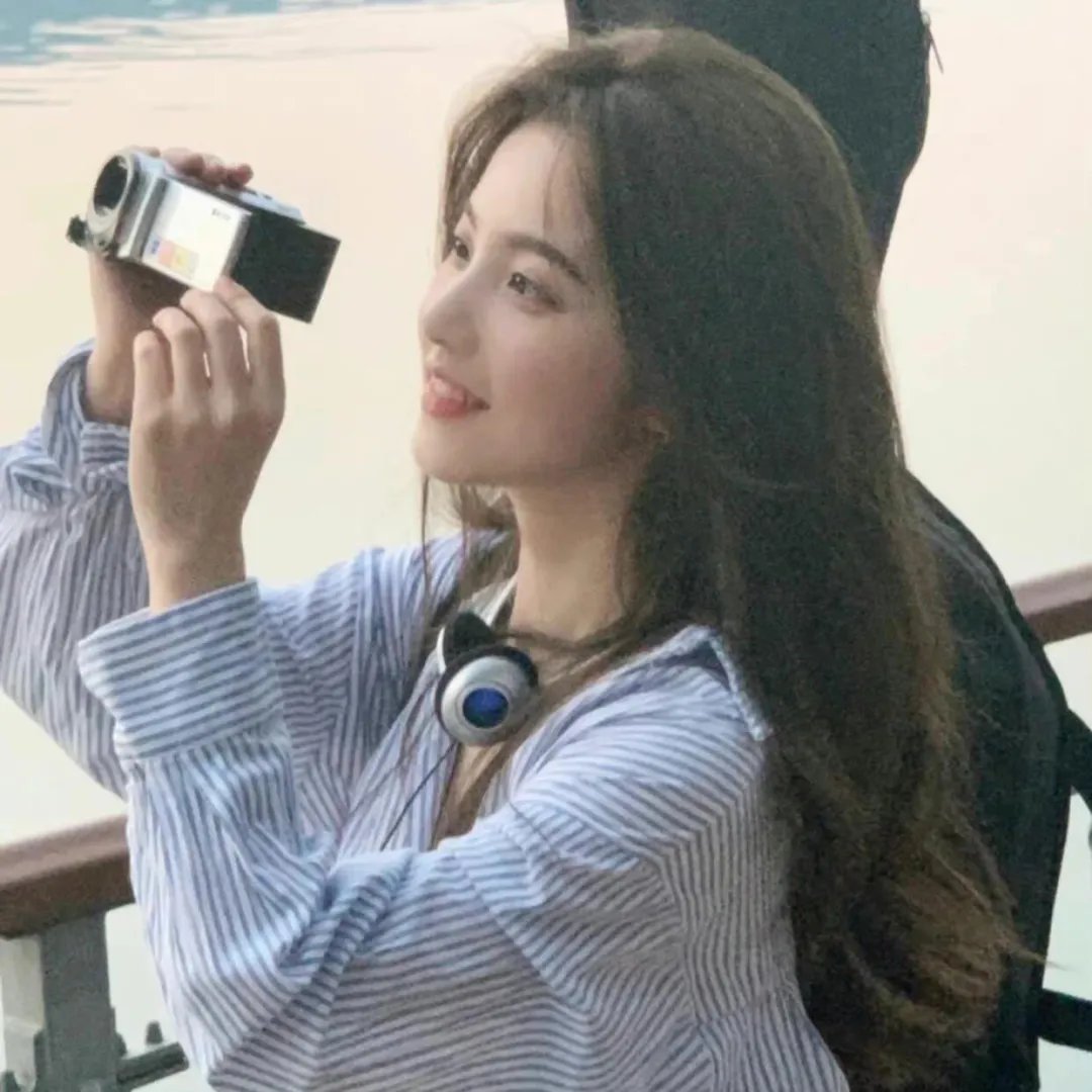 黛妃与女王